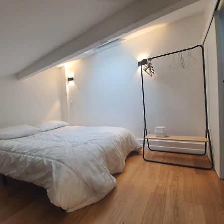 Duplex Tout Neuf Париж Екстериор снимка